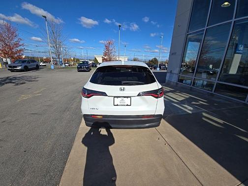 2023 Honda HR-V LX