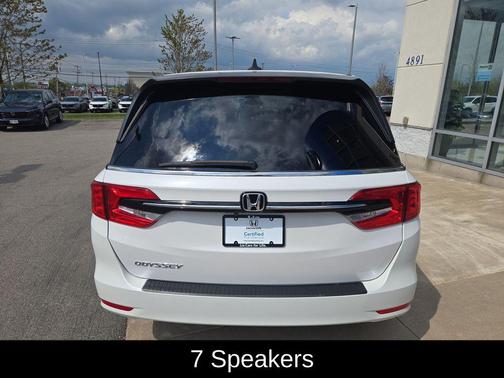 Platinum White Pearl 2024 Honda Odyssey EX-L