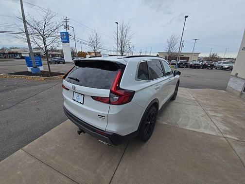 2023 Honda CR-V Hybrid Sport Touring AWD