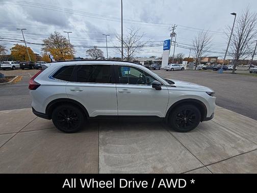 2023 Honda CR-V Hybrid Sport Touring AWD