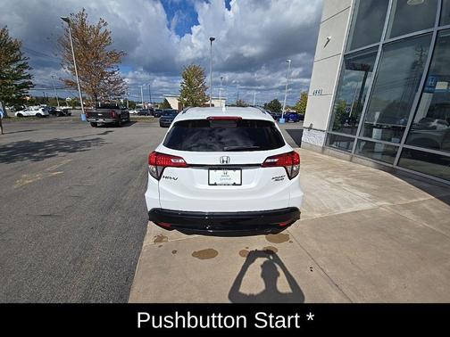 2022 Honda HR-V AWD Sport