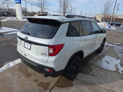 2021 Honda Passport AWD Elite