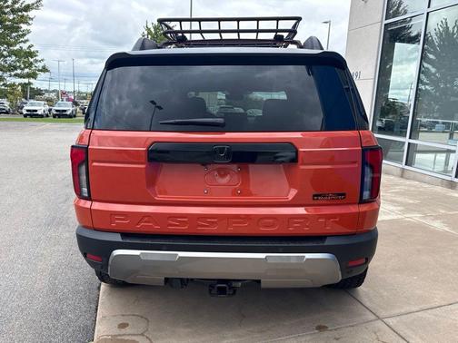Yr-585 2026 Honda Passport AWD TrailSport Blackout
