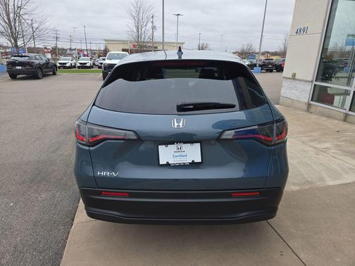 2026 Honda HR-V LX