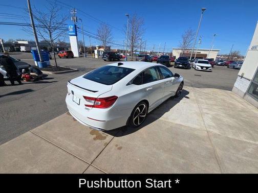 2022 Honda Accord Hybrid Base