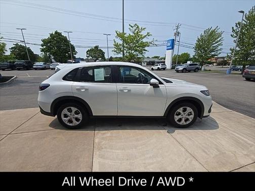 2025 Honda HR-V LX