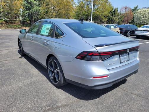 2025 Honda Accord Hybrid Base