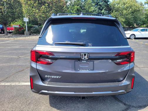 Modern Steel Metallic 2026 Honda Odyssey EX-L
