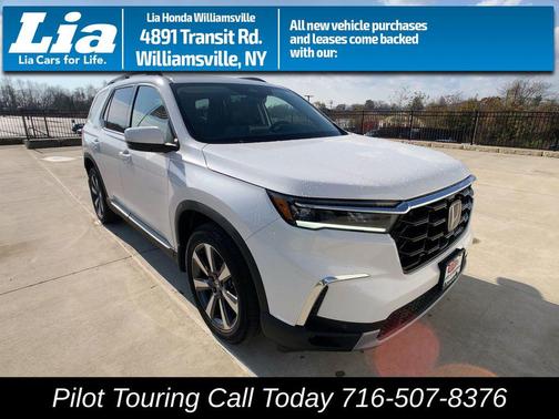 2025 Honda Pilot Touring 8-Passenger