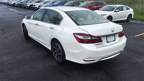 2017 Honda Accord EX