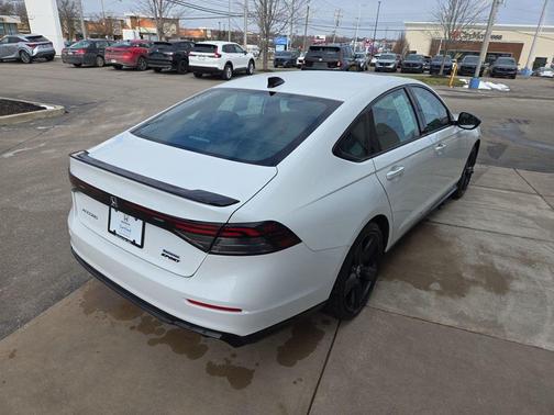 2024 Honda Accord Hybrid Sport-L