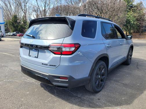 2026 Honda Pilot Black Edition