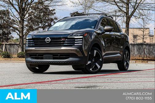 2025 Nissan Kicks SR