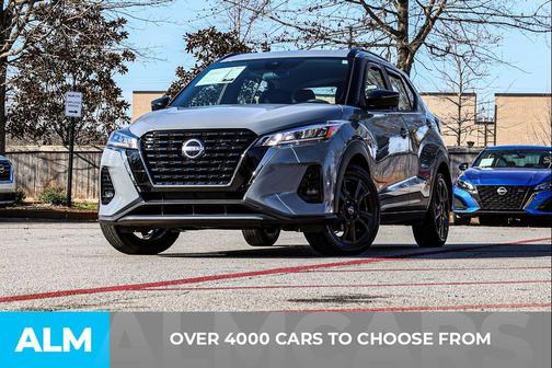 2023 Nissan Kicks SR