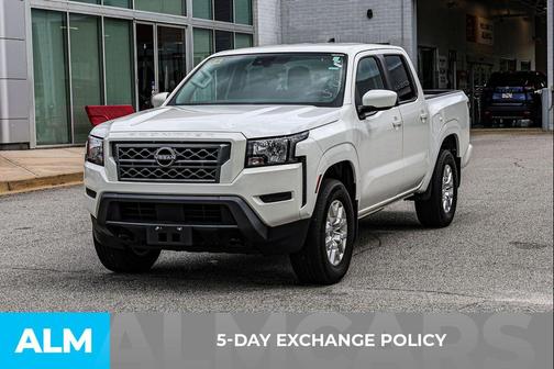 2023 Nissan Frontier SV