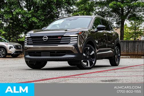 Canyon Bronze Metallic 2026 Nissan Kicks SR