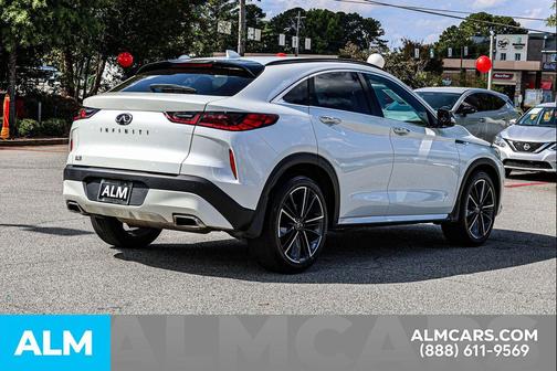 2023 INFINITI QX55 LUXE