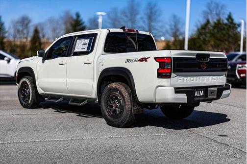 2025 Nissan Frontier PRO-4X