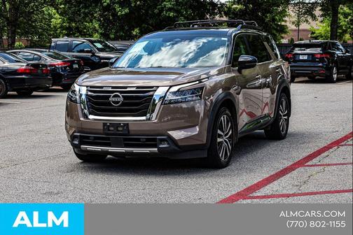 Baja Storm/Super Black Roof 2023 Nissan Pathfinder Platinum FWD