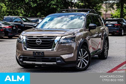 Baja Storm/Super Black Roof 2023 Nissan Pathfinder Platinum FWD