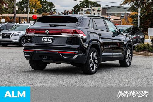 2024 Volkswagen Atlas Cross Sport 2.0T SE w/Technology 4MOTION