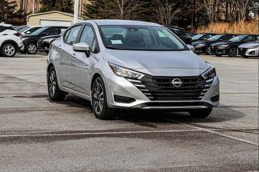 2025 Nissan Versa 1.6 SV