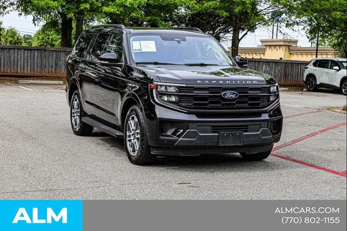 Black Metallic 2025 Ford Expedition Active