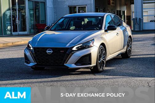 2025 Nissan Altima SR FWD