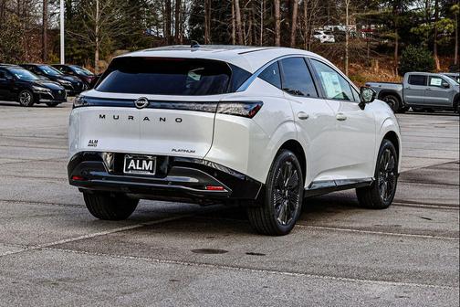 Everest White Pearl Tricoat 2026 Nissan Murano Platinum