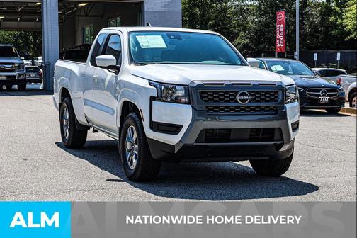 2025 Nissan Frontier SV