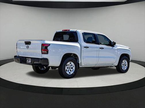 2025 Nissan Frontier S
