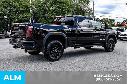 2025 GMC Sierra 2500 AT4