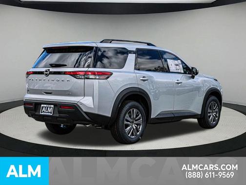 2025 Nissan Pathfinder SV 4WD