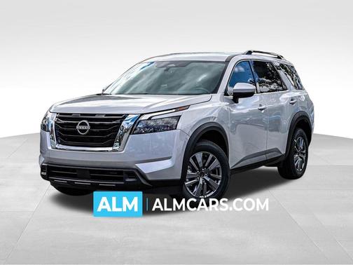 2025 Nissan Pathfinder SV 4WD