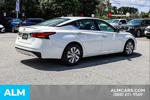 2025 Nissan Altima S FWD