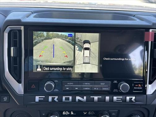 2025 Nissan Frontier SL