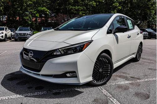 2025 Nissan Leaf SV PLUS