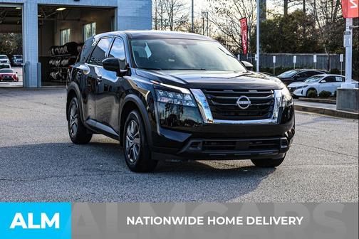 2025 Nissan Pathfinder S FWD