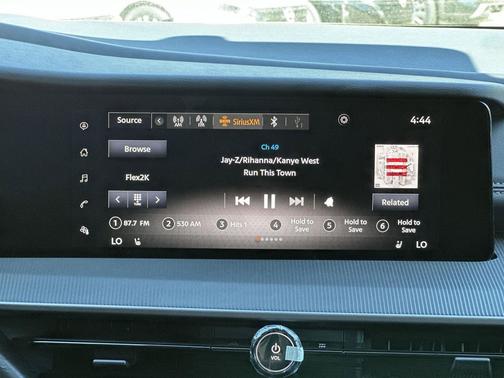 2025 Nissan Murano SV