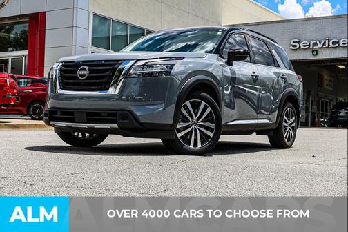 2024 Nissan Pathfinder Platinum FWD