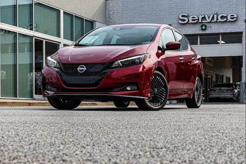 2024 Nissan Leaf SV PLUS