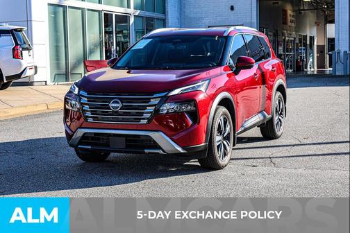 2025 Nissan Rogue SL