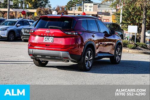 2025 Nissan Rogue SL