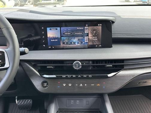 2025 Nissan Murano SV