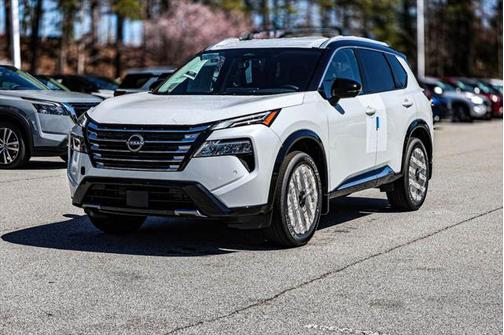 2025 Nissan Rogue Platinum