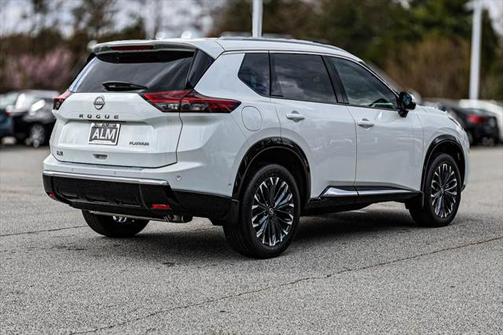 2025 Nissan Rogue Platinum