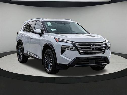 2025 Nissan Rogue Platinum