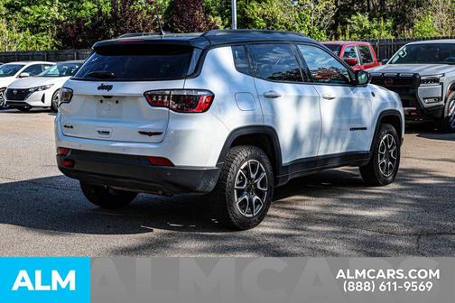 2024 Jeep Compass Trailhawk