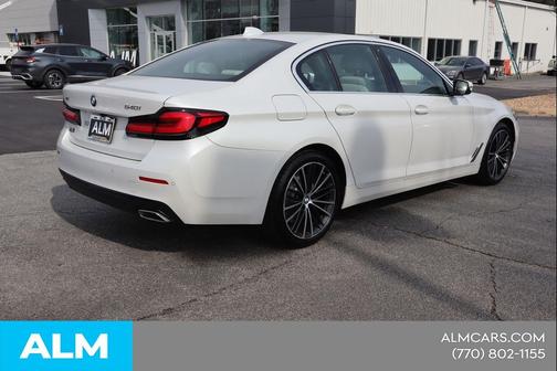 Mineral White Metallic 2023 BMW 540 i xDrive