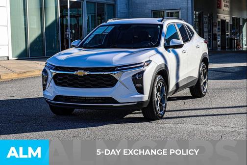 2025 Chevrolet Trax LT